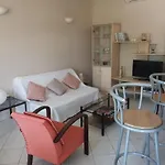 Апартаменты Grand Au Calme Proche D'avignon *
